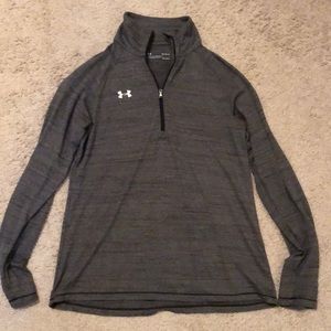 Womens medium underarmour light 1/4 zip